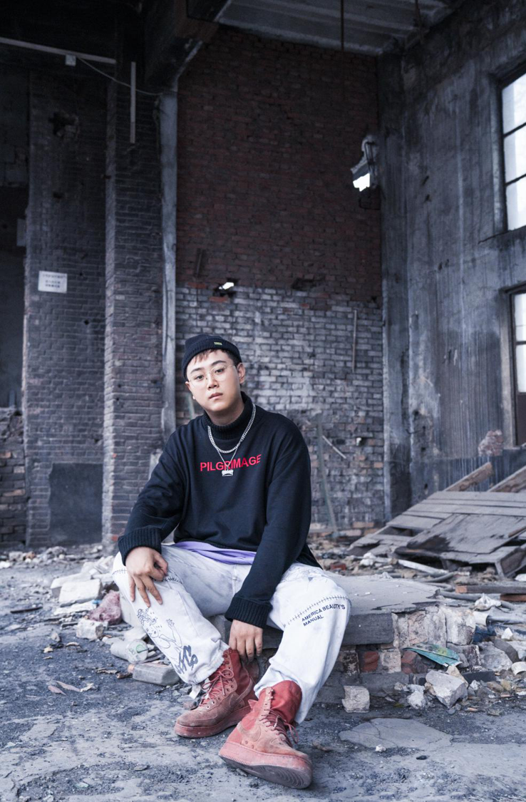 作为河南最出色的rapper之一，他的说唱生涯却是从喊麦开始的...