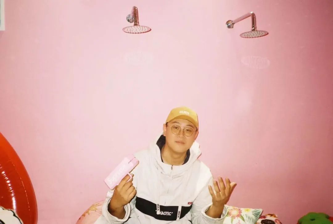 作为河南最出色的rapper之一，他的说唱生涯却是从喊麦开始的...