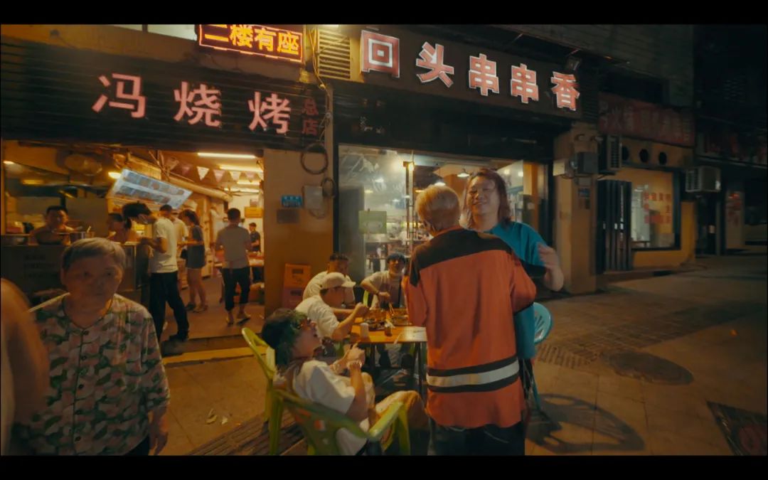 我花18块钱看了GOSH的线上演唱会，没想到他们拍了一部电影 | 第8张