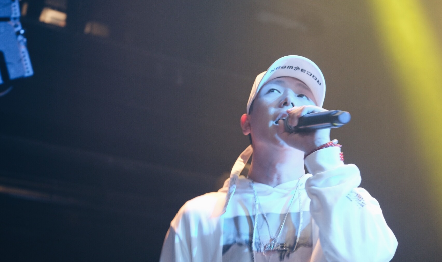 被方仔质疑、节目剪辑、网友辱骂的光光太惨了！