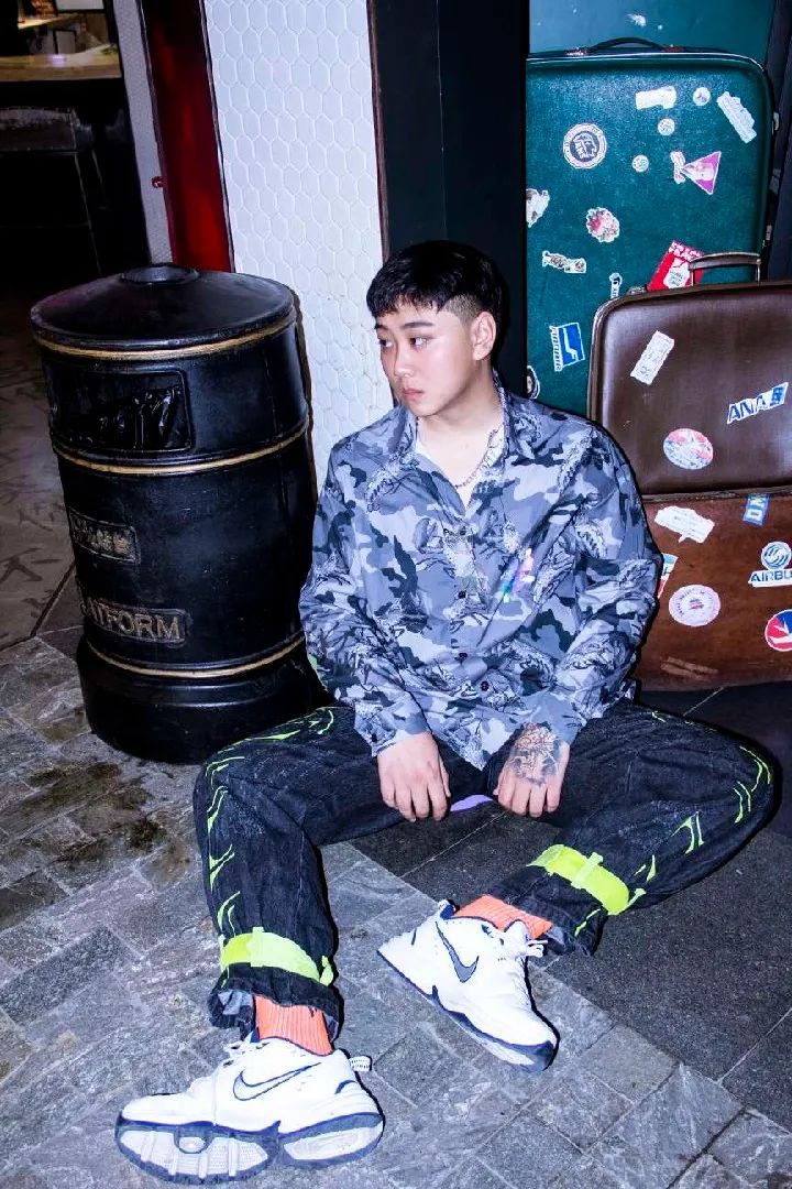 作为河南最出色的rapper之一，他的说唱生涯却是从喊麦开始的...