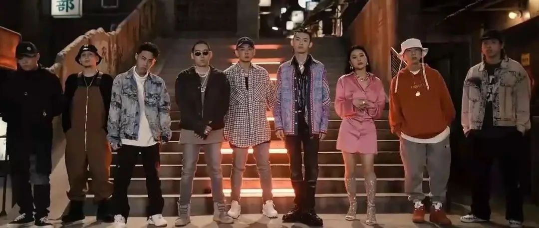 艾热被蔡徐坤粉丝喷上热搜,小鬼也跟着躺枪,他们都是恶魔剪辑的牺牲品 | 第4张 | 嘻哈中国 艾热被蔡徐坤粉丝喷上热搜,小鬼也跟着躺枪,他们都是恶魔剪辑的牺牲品 | 第4张