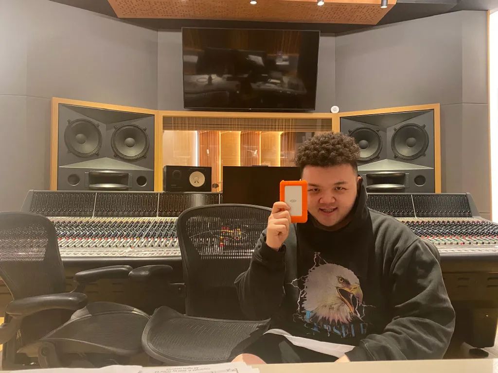 当GAI万妮达TT艾福杰尼活死人齐聚一期节目,那个夏天之后嘻哈又大火了? | 第16张 | 嘻哈中国 当GAI万妮达TT艾福杰尼活死人齐聚一期节目,那个夏天之后嘻哈又大火了? | 第16张