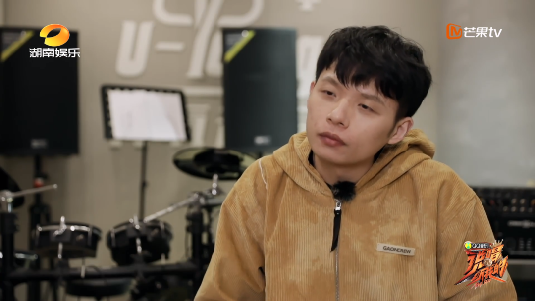 《说唱听我的》播出后,最大赢家是按摩椅 | 第19张 | 嘻哈中国 《说唱听我的》播出后,最大赢家是按摩椅 | 第19张