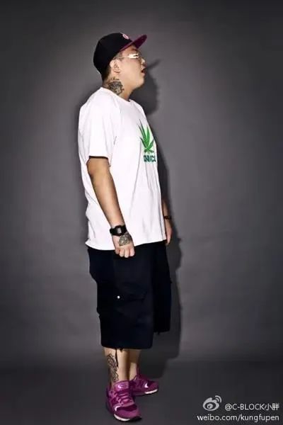 你说他是“湘江词王”？但我觉得他只是个霸蛮的“海盗船长”