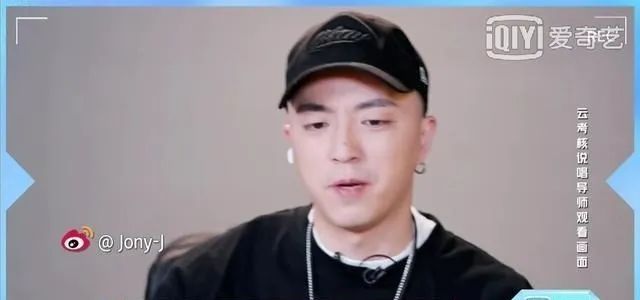 杨和苏穿假鞋成了饭圈新的黑点 | 第21张 | 嘻哈中国 杨和苏穿假鞋成了饭圈新的黑点 | 第21张