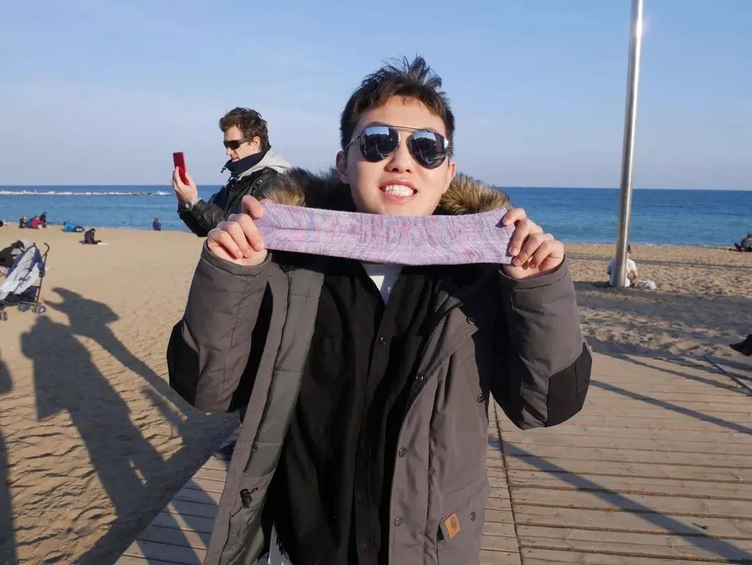 他不想做蛋堡、小老虎那样的说唱诗人,他要做说唱作家 | 第5张 | 嘻哈中国 他不想做蛋堡、小老虎那样的说唱诗人,他要做说唱作家 | 第5张