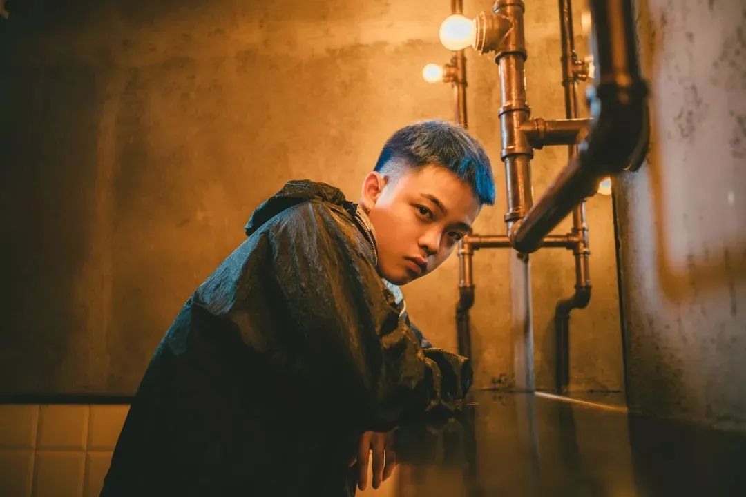 两年前的新说唱，李佳隆第一次告诉了我们什么是Hitsong