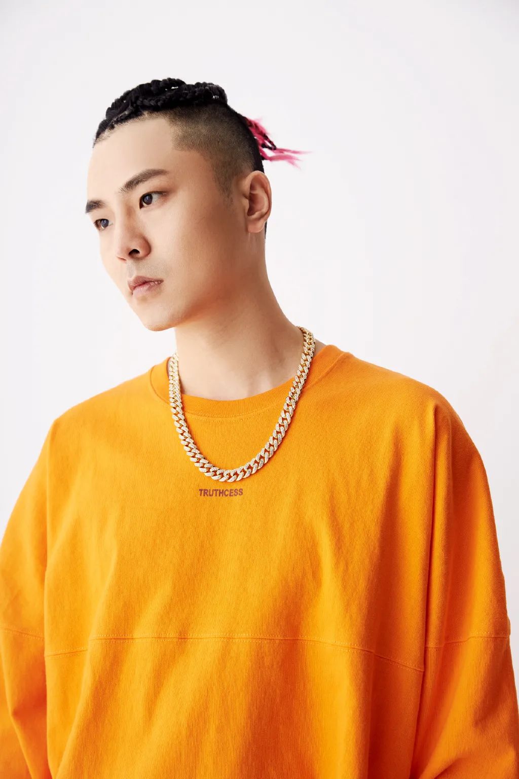 插头专访 | 邓典果DDG：带着Jenny回归祖国的怀抱