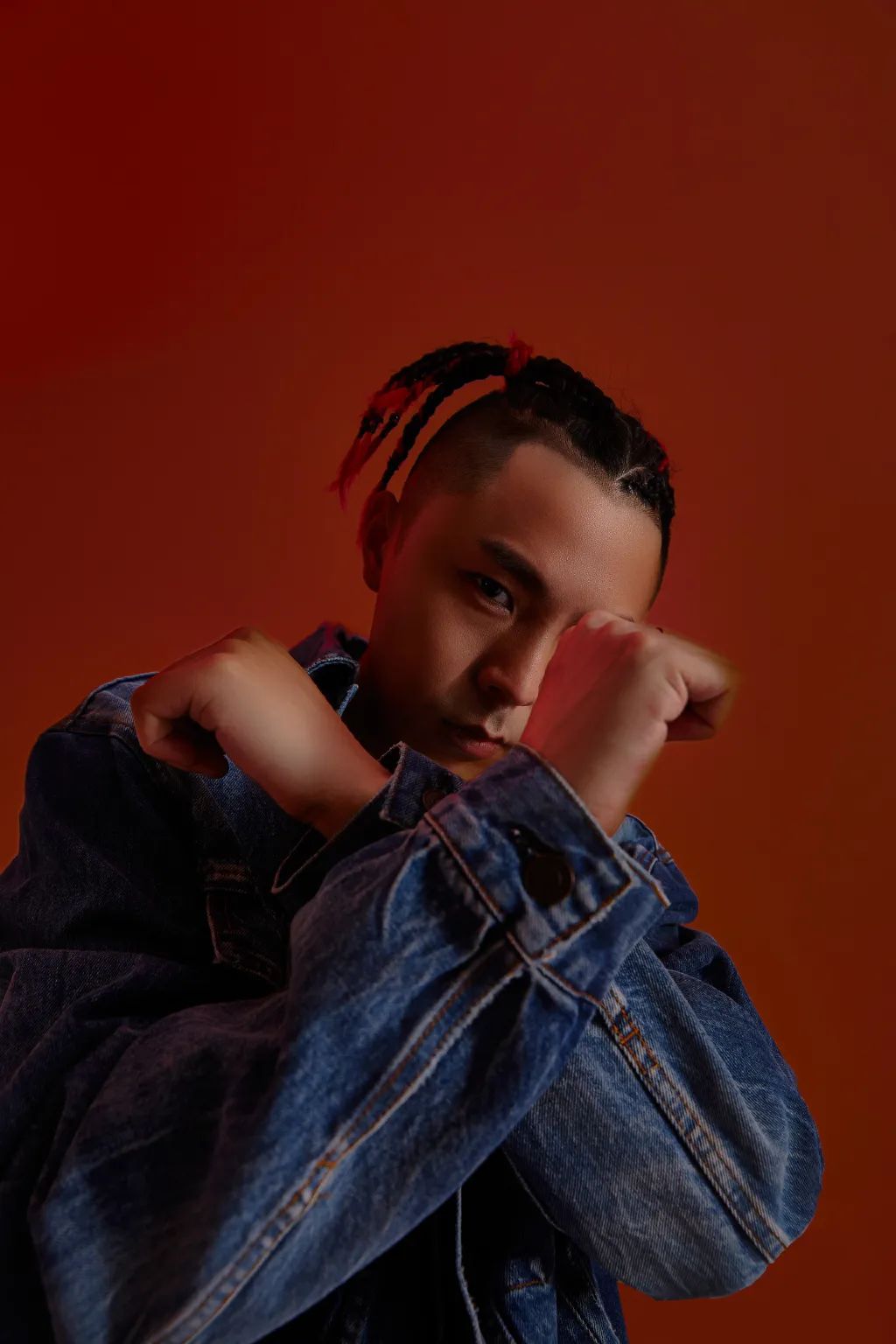 插头专访 | 邓典果DDG：带着Jenny回归祖国的怀抱