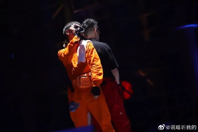 说唱听我的kc与侃迪合作的擦玻璃排名第二,网友意见很大! | 第9张 | 嘻哈中国 说唱听我的kc与侃迪合作的擦玻璃排名第二,网友意见很大! | 第9张