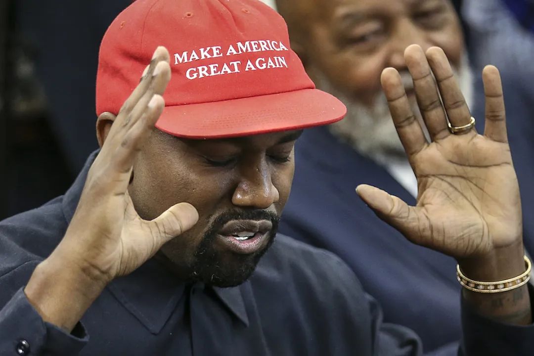 反反复复又成“drama”，Kanye到底竞选总统了吗？