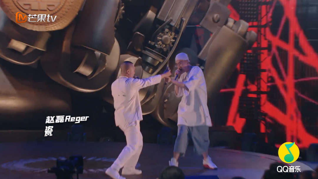 《走起来瓷》唱出了北京说唱的困境