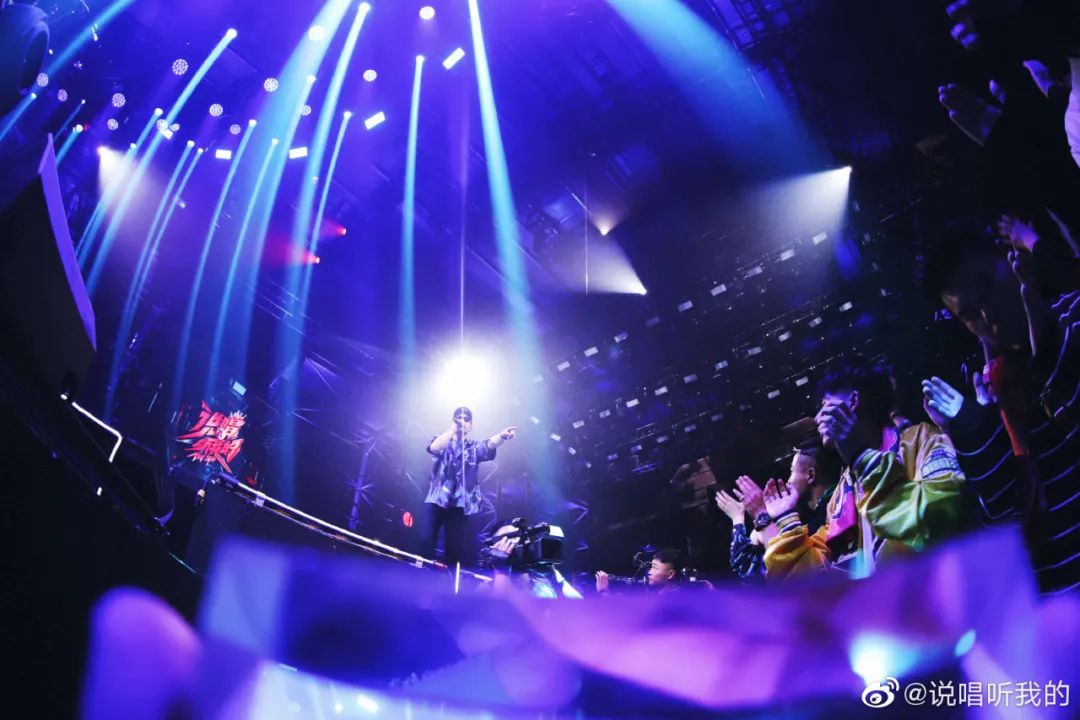 《午夜伤心电台》把我拉回用电台听歌的学生时代 | 第3张 | 嘻哈中国 《午夜伤心电台》把我拉回用电台听歌的学生时代 | 第3张