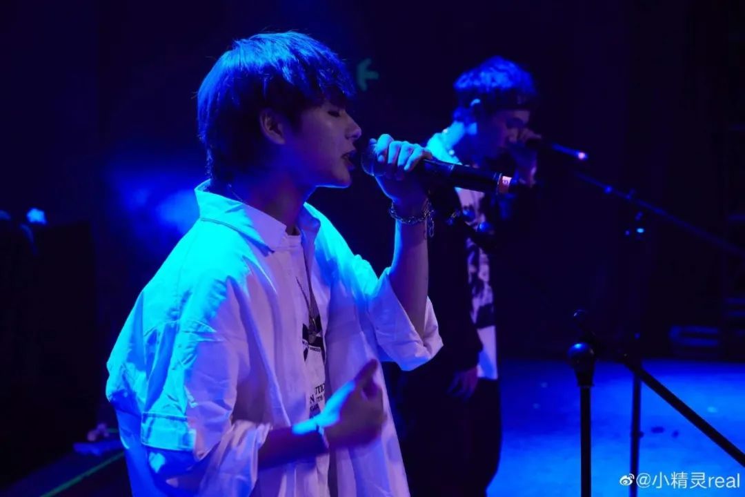 活死人新任主理人的真实身份,居然是说唱圈颜值最高的“Lo娘”? | 第6张 | 嘻哈中国 活死人新任主理人的真实身份,居然是说唱圈颜值最高的“Lo娘”? | 第6张