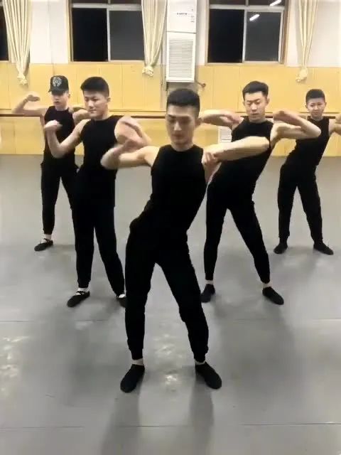 喊麦和社会摇也要搞选秀,光是选手海选我已经尬得头皮发麻... | 第12张 | 嘻哈中国 喊麦和社会摇也要搞选秀,光是选手海选我已经尬得头皮发麻... | 第12张