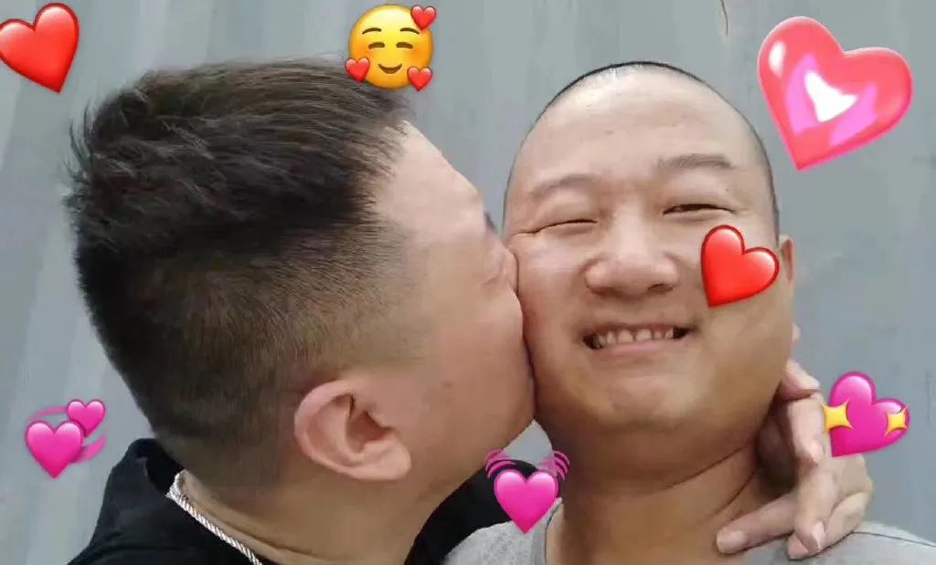 《中国新说唱》海选现场都发生了什么？暴扣与药水哥又是如何获得晋级链子的？