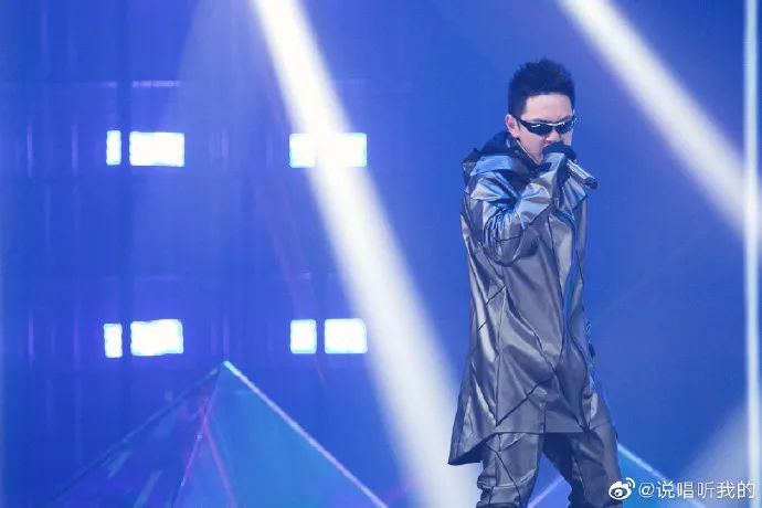 为什么幼稚园杀手第一次参加说唱节目帮唱就是倒数第一？