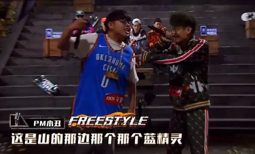 《中国新说唱》海选现场都发生了什么？暴扣与药水哥又是如何获得晋级链子的？