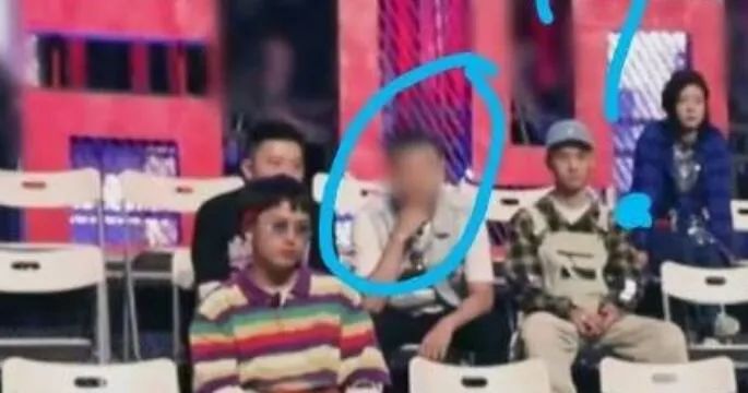 一集新说唱化解N个Beef，李尔新又一次被打上马赛克，每位导师可选10名战队成员！