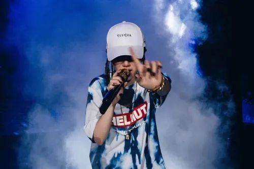 “张靓颖做新说唱导师,配吗?” | 第18张 | 嘻哈中国 “张靓颖做新说唱导师,配吗?” | 第18张