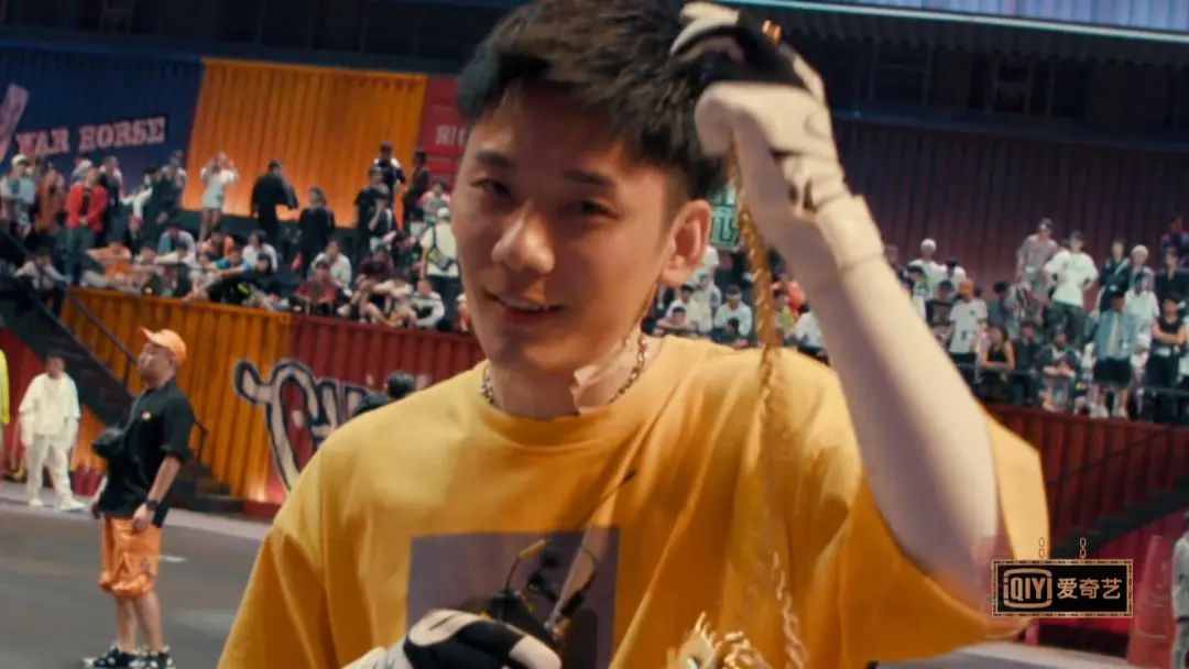 多雷被质疑抄韵脚，痞老板要dissGAI，老司机跟杨和苏对线