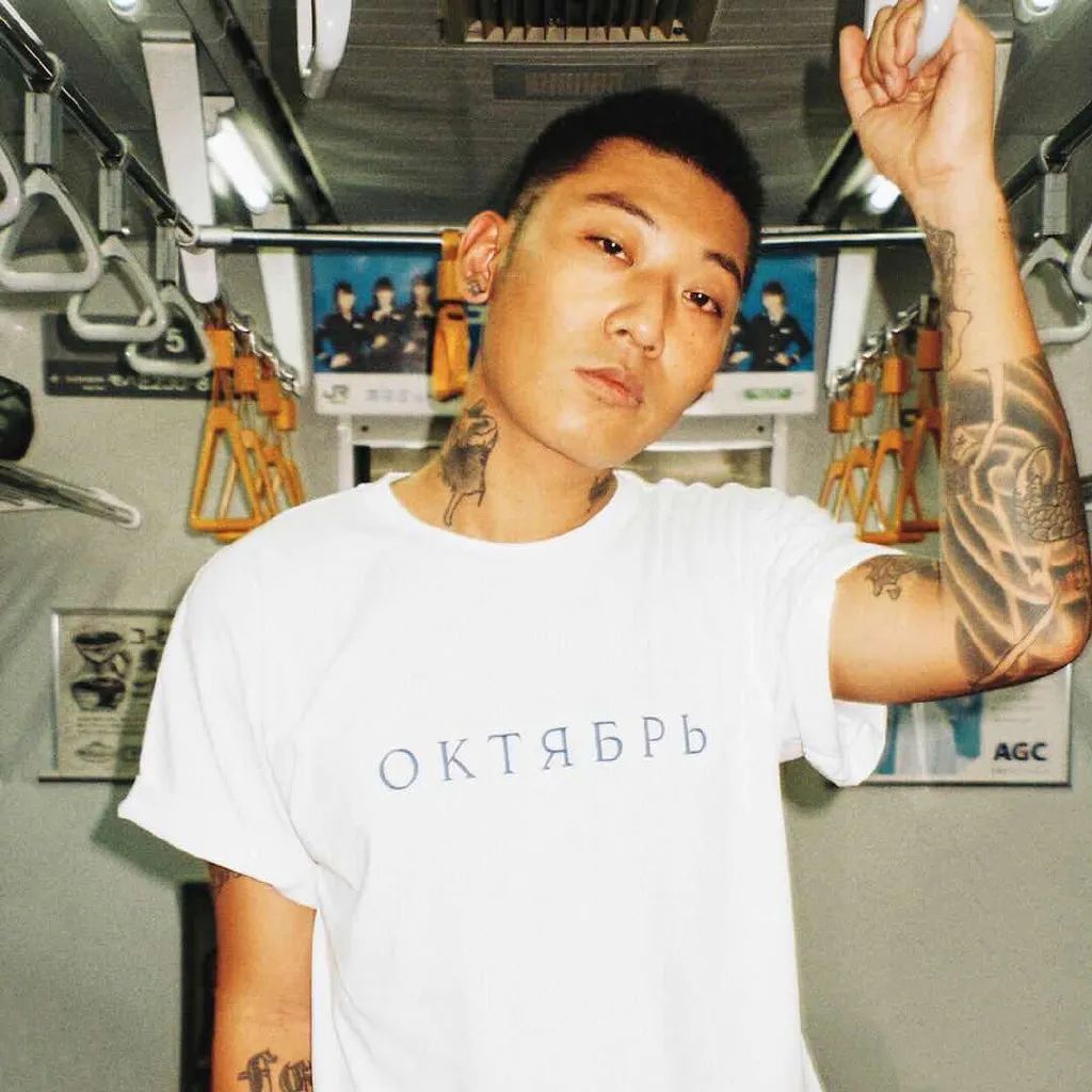 为什么Kafe.Hu敢自称行走的punchline，大傻说他是说唱圈徐志摩？