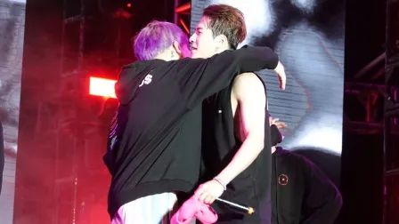 啊这，怼天怼地的丁太升，这次开怼王嘉尔了？