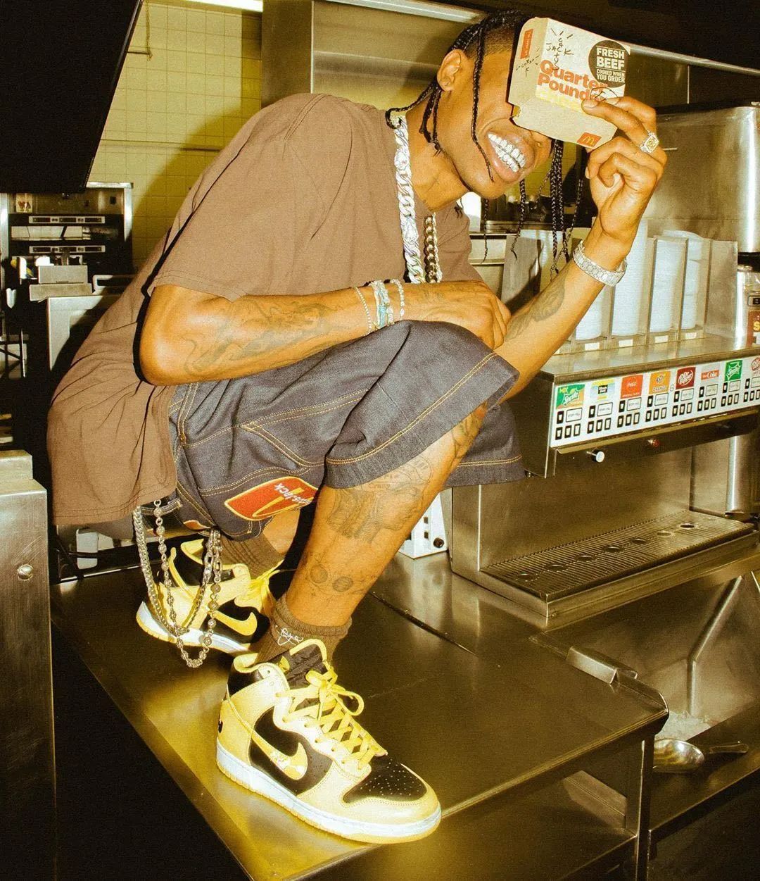 Travis Scott和麦当劳“搞事情”，你吃得起吗？