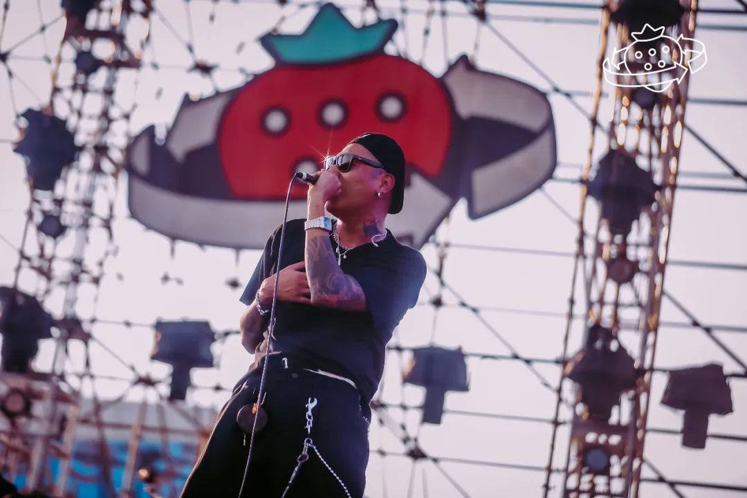 为什么Kafe.Hu敢自称行走的punchline，大傻说他是说唱圈徐志摩？