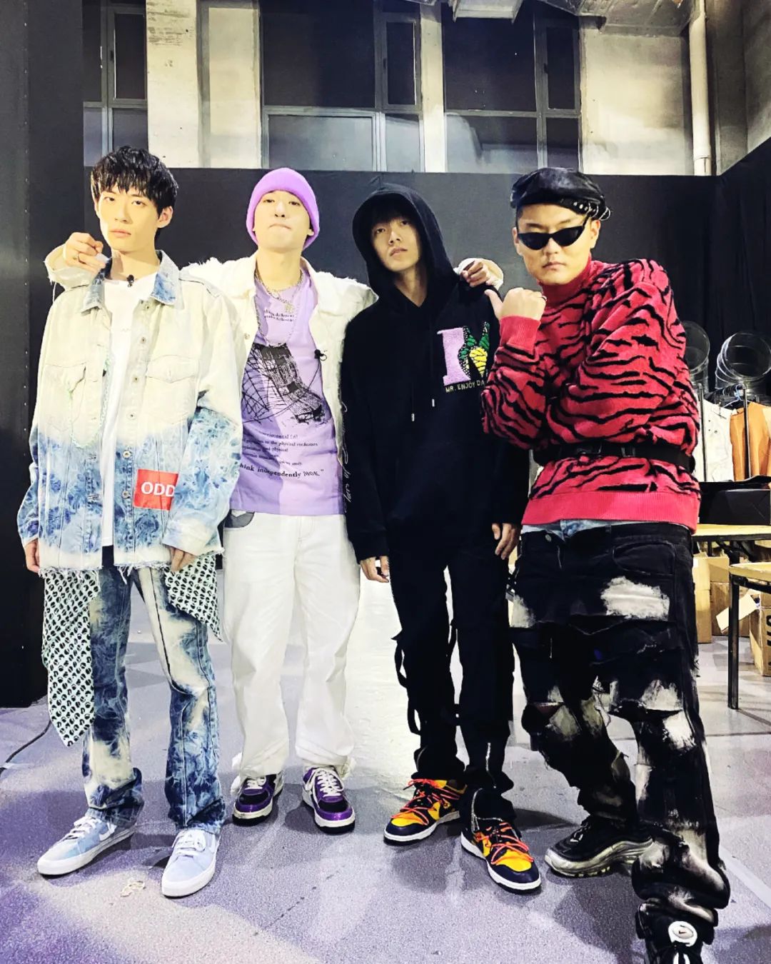 Ugly Z 在《新说唱》唱的歌应该上春晚,他才是今年节目的最大惊喜 | 第12张 | 嘻哈中国 Ugly Z 在《新说唱》唱的歌应该上春晚,他才是今年节目的最大惊喜 | 第12张