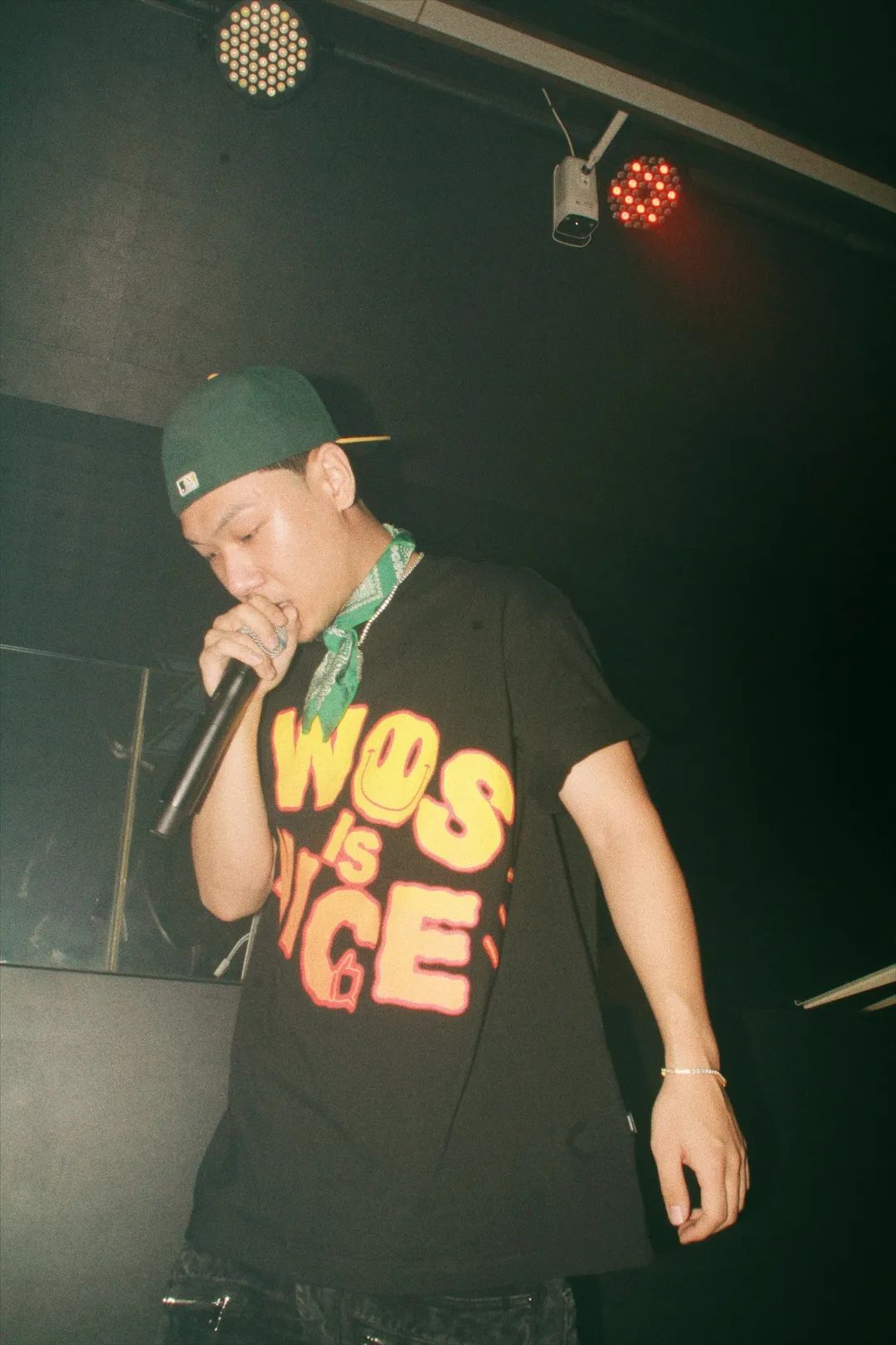 专访 | 是时候认识Mac Ova Seas这道“闪电”了 | 第4张 | 嘻哈中国 专访 | 是时候认识Mac Ova Seas这道“闪电”了 | 第4张