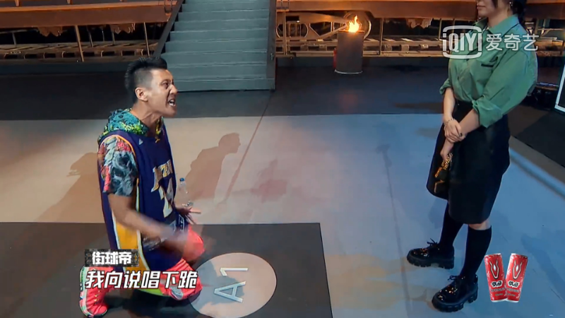 插上翅膀的暴扣哥和随意下跪的街球帝，到底还是被diss了