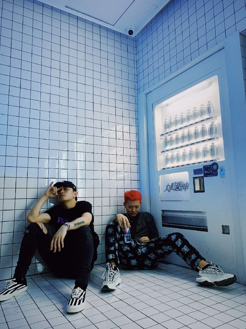 Ugly Z 在《新说唱》唱的歌应该上春晚,他才是今年节目的最大惊喜 | 第3张 | 嘻哈中国 Ugly Z 在《新说唱》唱的歌应该上春晚,他才是今年节目的最大惊喜 | 第3张