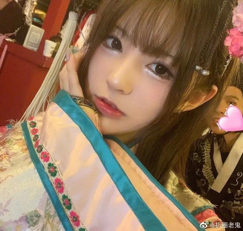 法老人设崩塌？大型脱粉现场还是一场误会？