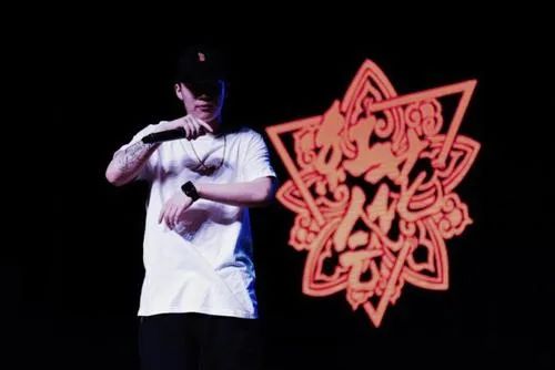 谁在堵死PG One的艰难复出路？