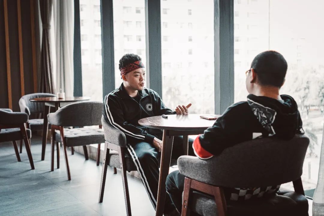 专访玄朗:辞职做说唱后,我穷得差点去卖保险 | 第5张 | 嘻哈中国 专访玄朗:辞职做说唱后,我穷得差点去卖保险 | 第5张