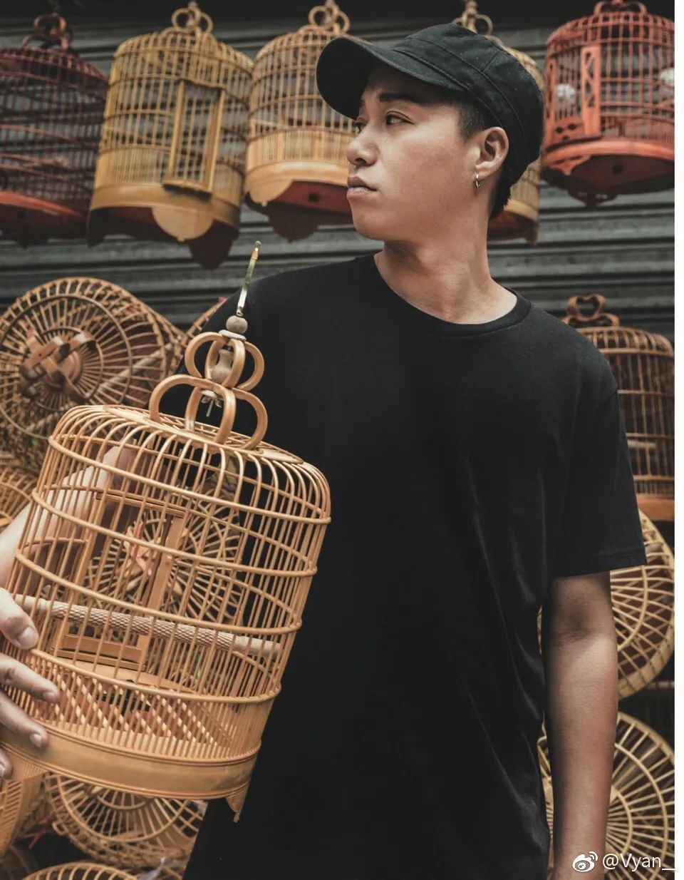 连怼Ty.和天府事变 与前队友撕逼，穿个拖鞋就演出的他是广东说唱一顶一的狠角色