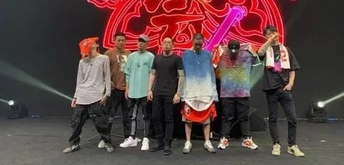 撕逼又起!PG One接受采访,当年的真相到底是什么? | 第20张 | 嘻哈中国 撕逼又起!PG One接受采访,当年的真相到底是什么? | 第20张