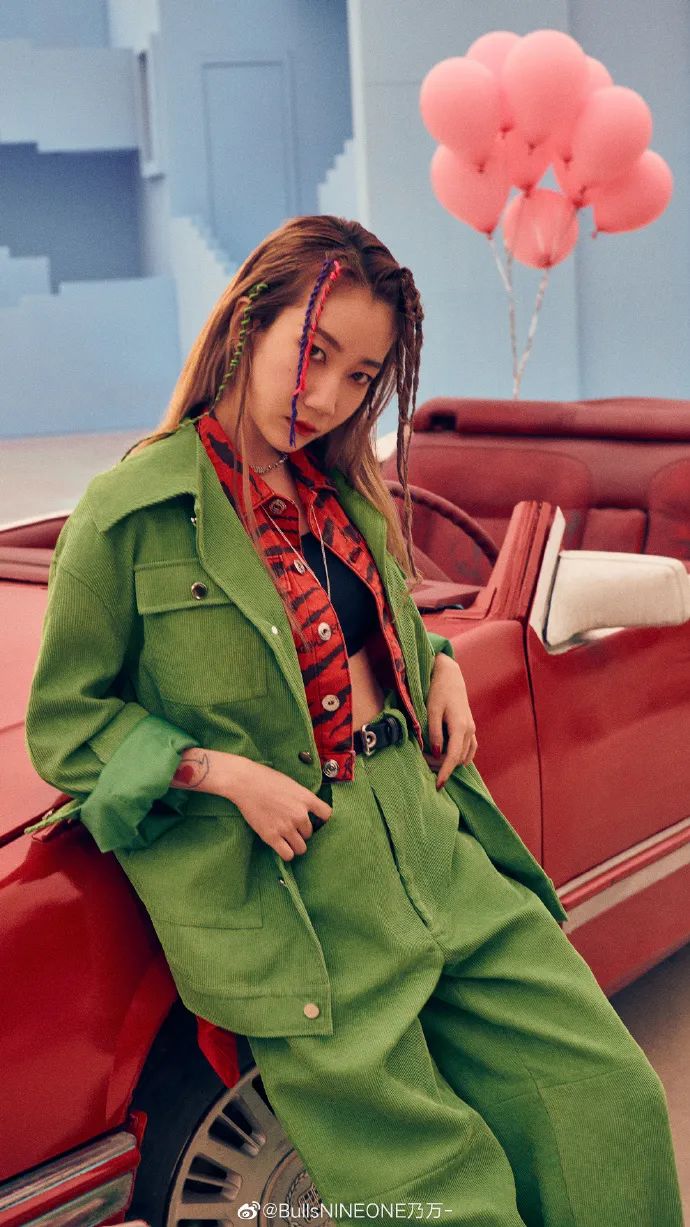 她无疑是今年最火的女rapper,却也遭受到了诸多的非议 | 第7张 | 嘻哈中国 她无疑是今年最火的女rapper,却也遭受到了诸多的非议 | 第7张