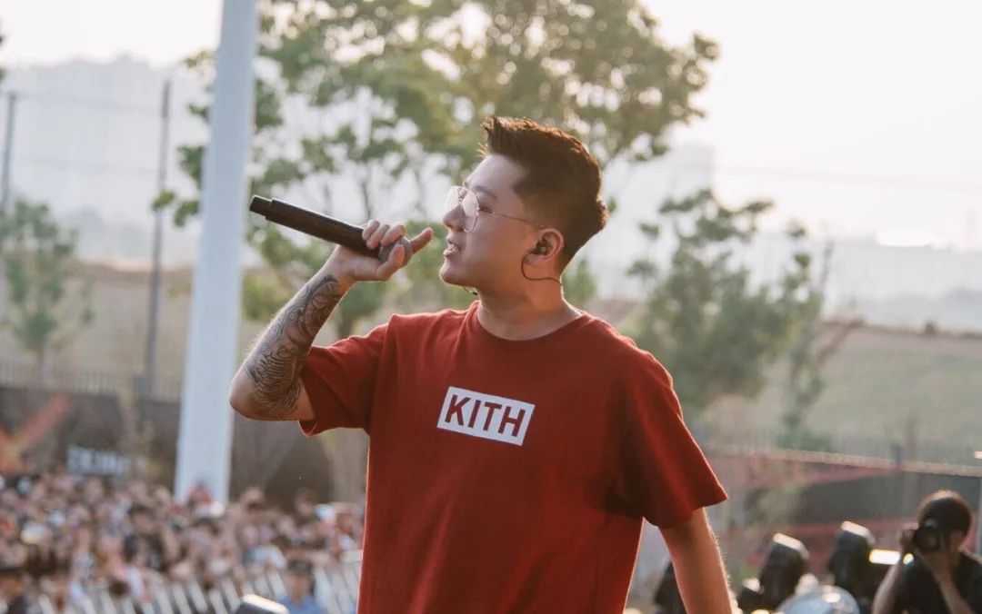 PG One与GAI同样都是冠军,但GOSH与红花会却命运迥异,聊聊参加节目后的一线厂牌们 | 第5张 | 嘻哈中国 PG One与GAI同样都是冠军,但GOSH与红花会却命运迥异,聊聊参加节目后的一线厂牌们 | 第5张