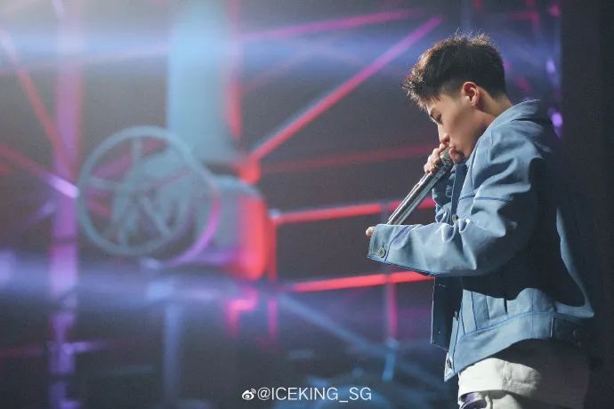 从默默无闻到新说唱季军再到说唱节目制作人,他只用了三年的时间! | 第14张 | 嘻哈中国 从默默无闻到新说唱季军再到说唱节目制作人,他只用了三年的时间! | 第14张