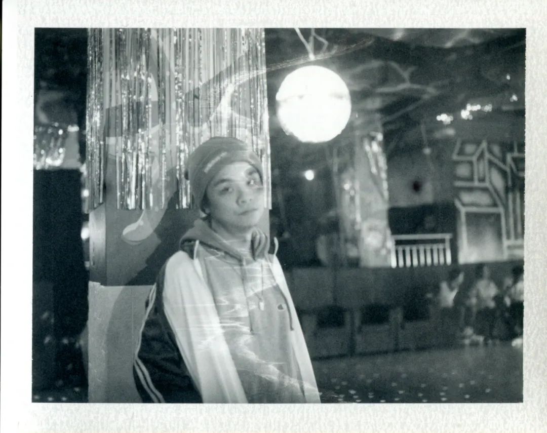 夏之禹 继被公司逼迫参加《说唱新世代》之后,现在他又被逼拍“R级电影”? | 第5张 | 嘻哈中国 夏之禹 继被公司逼迫参加《说唱新世代》之后,现在他又被逼拍“R级电影”? | 第5张