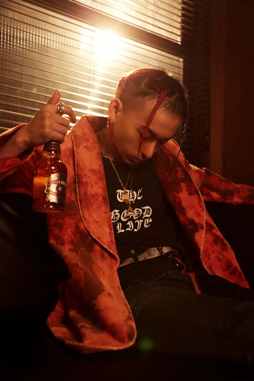 还记得《全部都是你》吗?唱英文的那位rapper出了张新专辑 | 第5张 | 嘻哈中国 还记得《全部都是你》吗?唱英文的那位rapper出了张新专辑 | 第5张