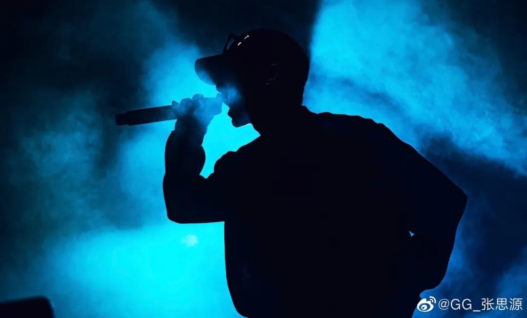 你认为只会唱情歌rap的他不仅加入了南京最有实力的厂牌，还准备进军偶像界了！ | 第13张