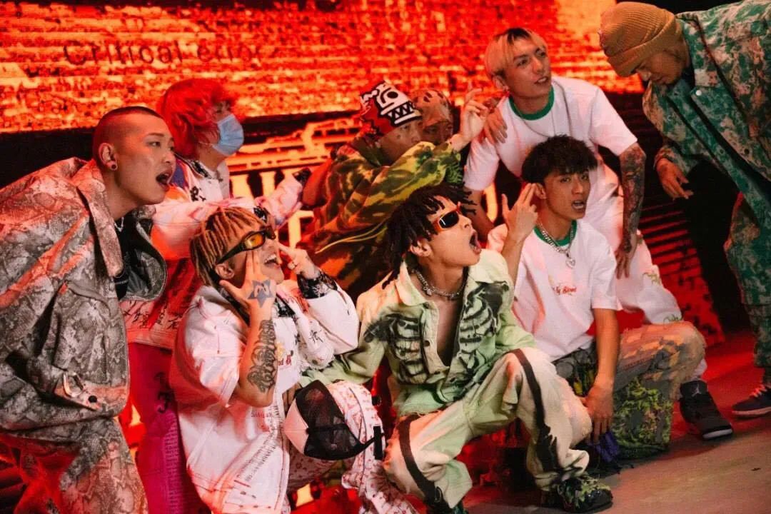 阿姆在马桶上找灵感?嘻哈界的大佬们都是怎么找灵感的? | 第35张 | 嘻哈中国 阿姆在马桶上找灵感?嘻哈界的大佬们都是怎么找灵感的? | 第35张