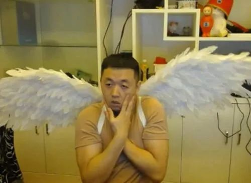 现在的药水哥已经不搞艺术了 | 第1张 | 嘻哈中国 现在的药水哥已经不搞艺术了 | 第1张