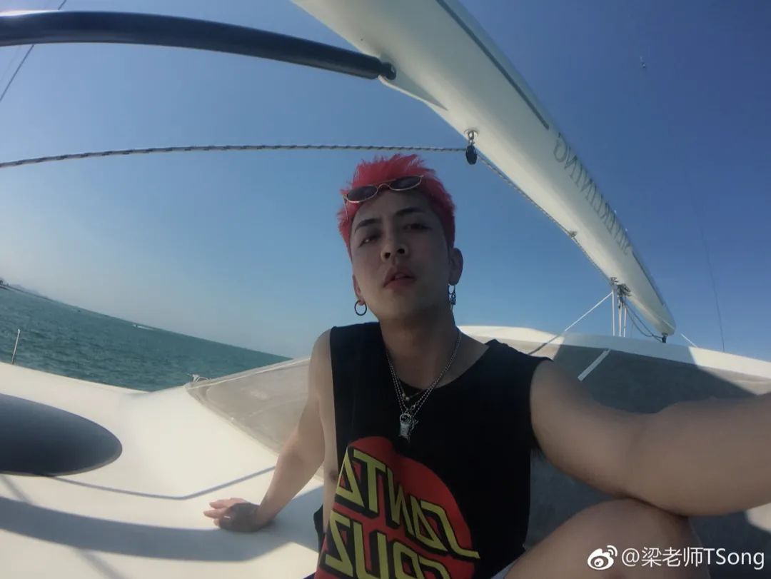 他三次入围新说唱正赛,有嘻哈后与GAI成了同事,今年则在GAI的战队被更多人记住 | 第1张 | 嘻哈中国 他三次入围新说唱正赛,有嘻哈后与GAI成了同事,今年则在GAI的战队被更多人记住 | 第1张