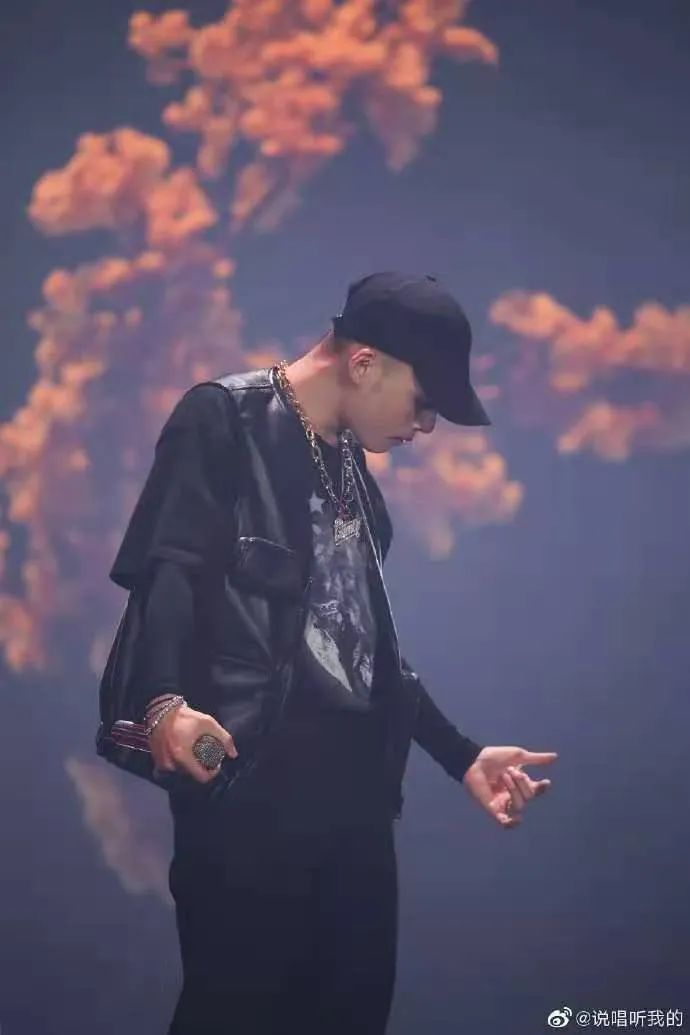 为什么大家总有一种感觉,今年说唱综艺的冠军集体“贬值”了 | 第8张 | 嘻哈中国 为什么大家总有一种感觉,今年说唱综艺的冠军集体“贬值”了 | 第8张