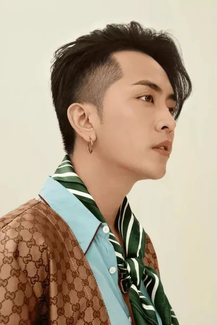 他三次入围新说唱正赛,有嘻哈后与GAI成了同事,今年则在GAI的战队被更多人记住 | 第11张 | 嘻哈中国 他三次入围新说唱正赛,有嘻哈后与GAI成了同事,今年则在GAI的战队被更多人记住 | 第11张